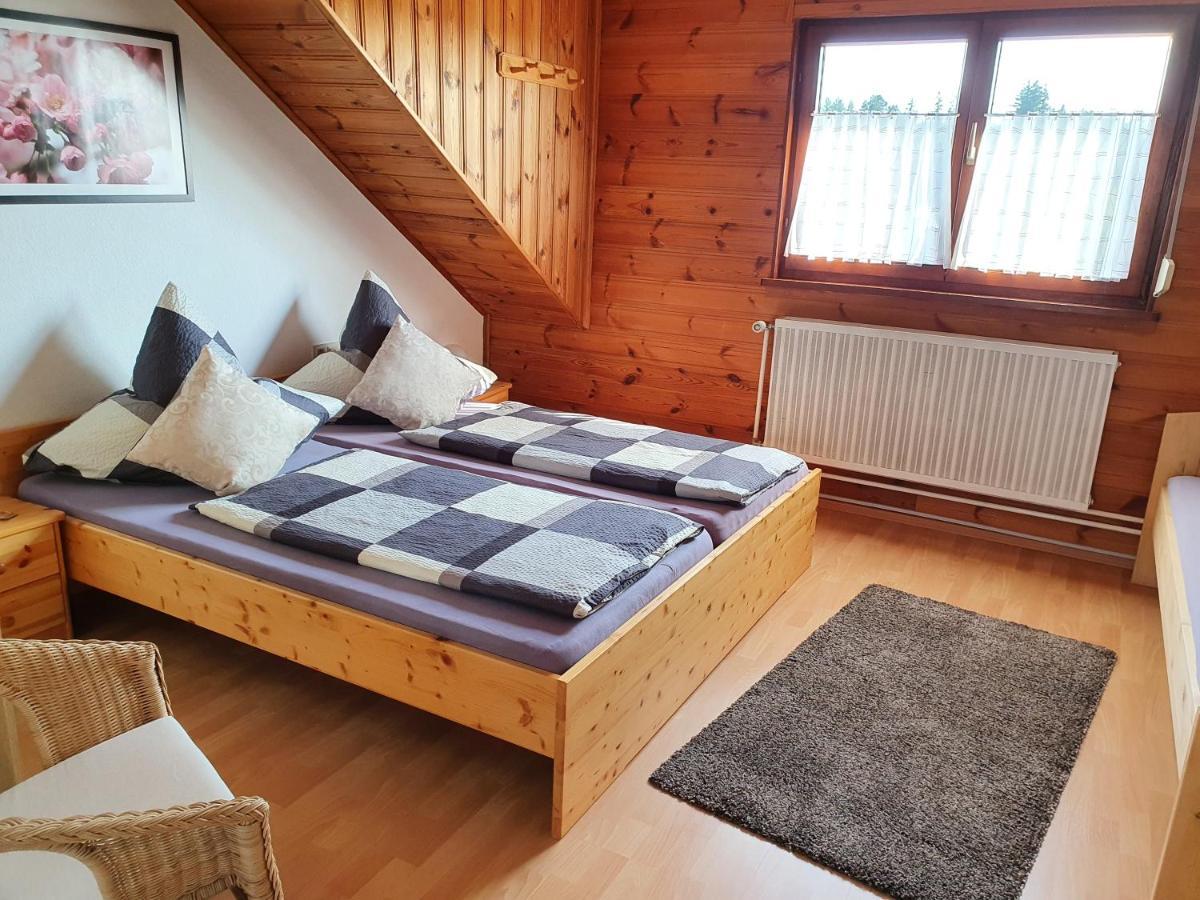 Ferienwohnung Sirch Diedorf  Room photo
